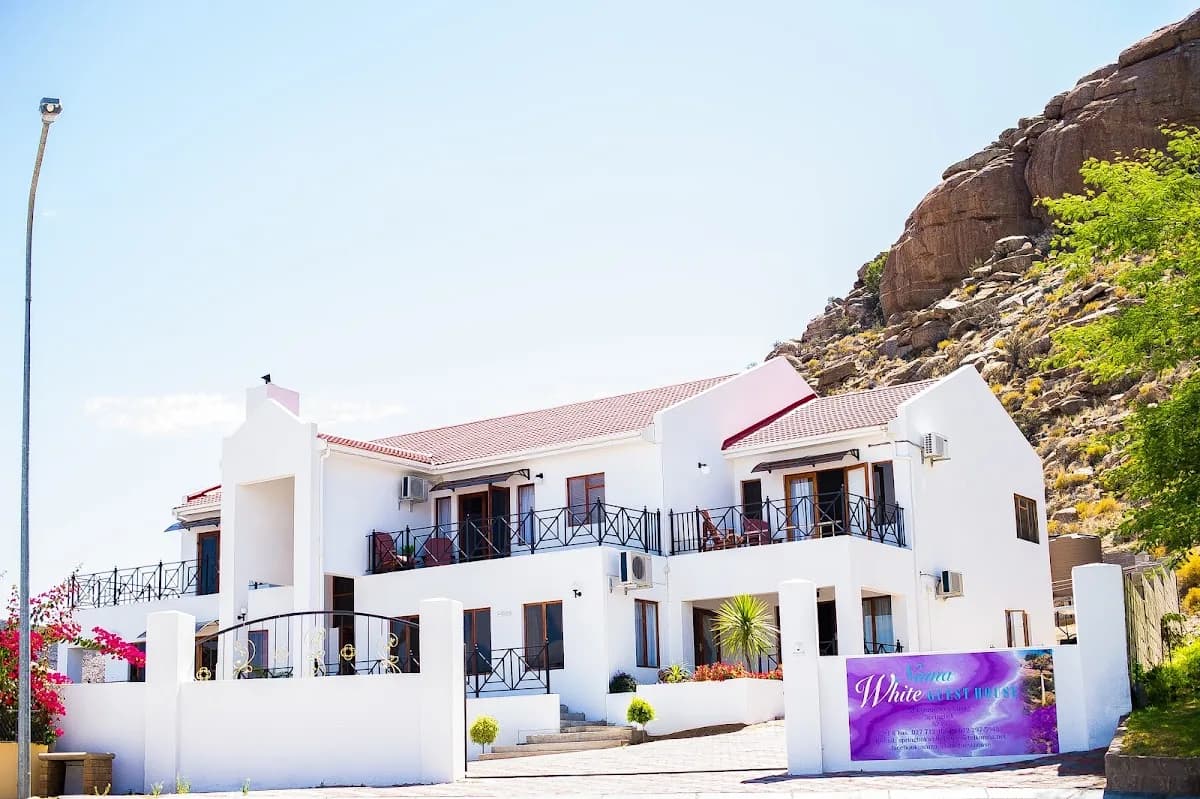 Nama White Guesthouse in O'kiep