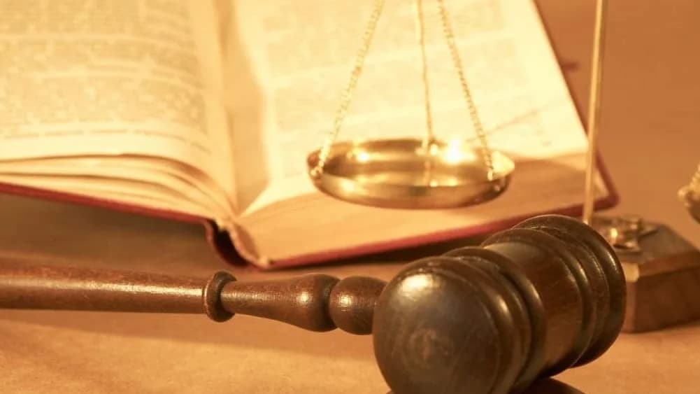 Wouter Minnie Attorneys in Humewood