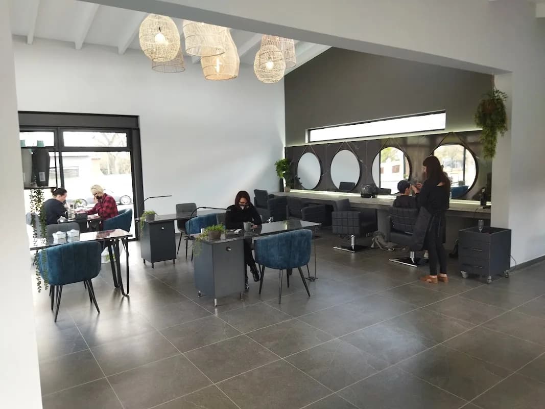 Tonic Hair & Nail Bar in Benoni