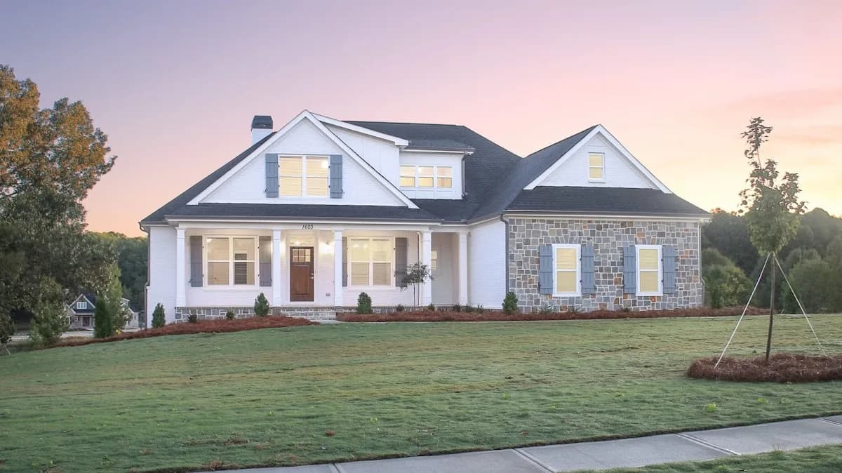 Signature Real Estate-Athens in UGA Campus / North