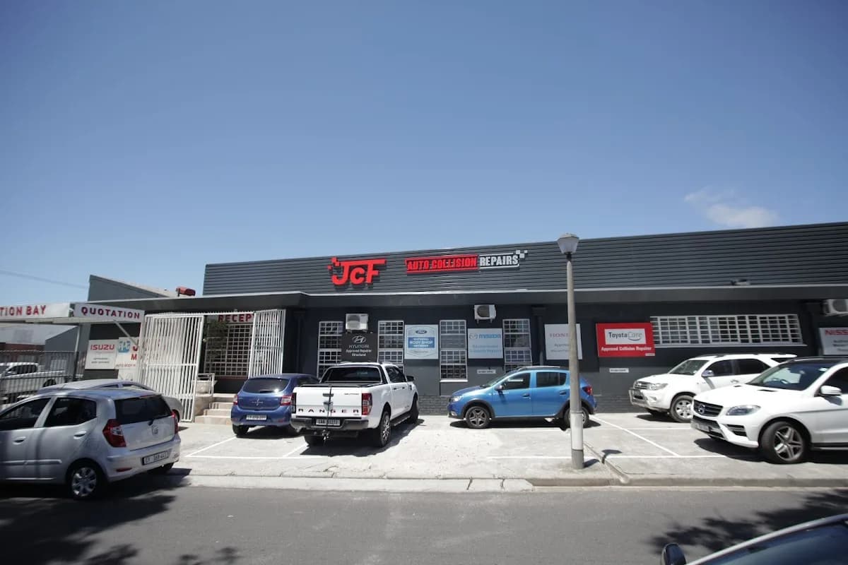 JCF Motors Panel Beaters in Claremont
