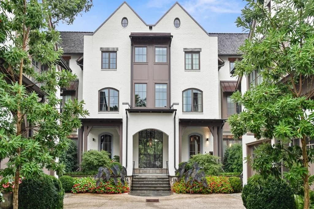 BrownDaniel Group of Compass in Buckhead
