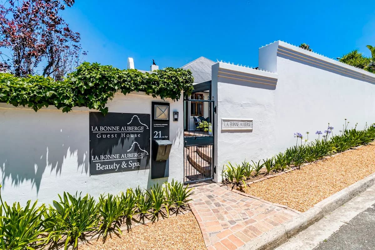 La Bonne Auberge Boutique Guesthouse Somerset West in Somerset West CBD