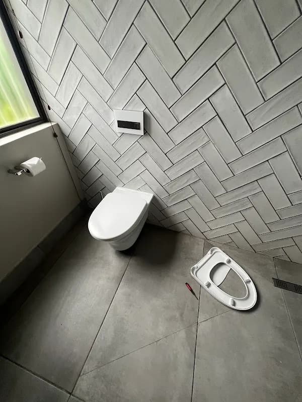 WILLIAMSON PLUMBERS in La Lucia