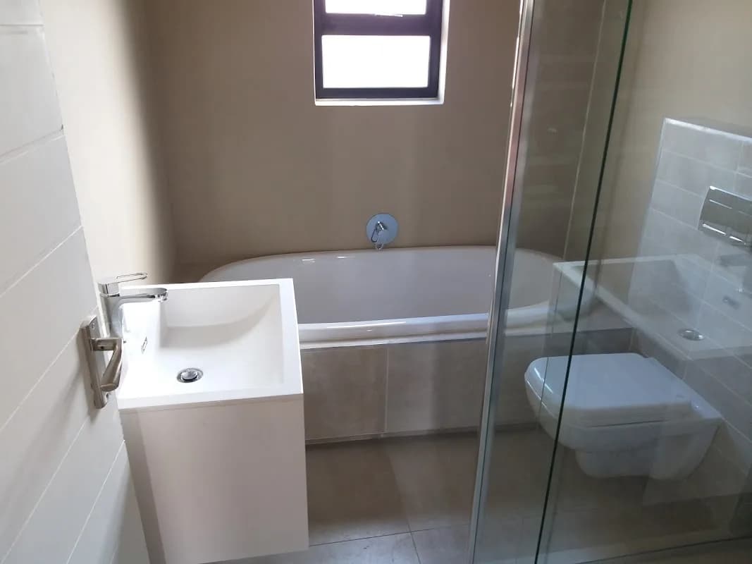L KIRSTEN PLUMBERS in Boksburg CBD