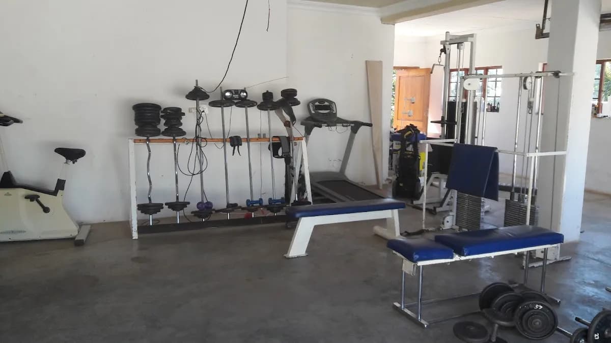 Francis Personal Fitness Training Studio in Haenertsburg