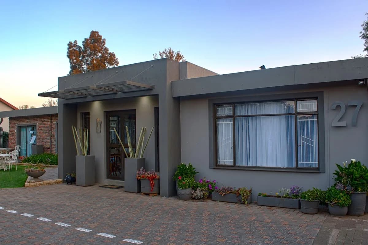 Melsetters Guest House Bloemfontein in Langenhoven Park