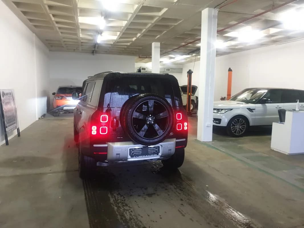 LANDYZONE SA in Woodmead
