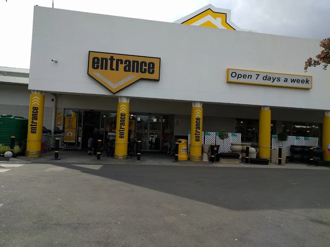 Builders Warehouse Centurion in Centurion CBD