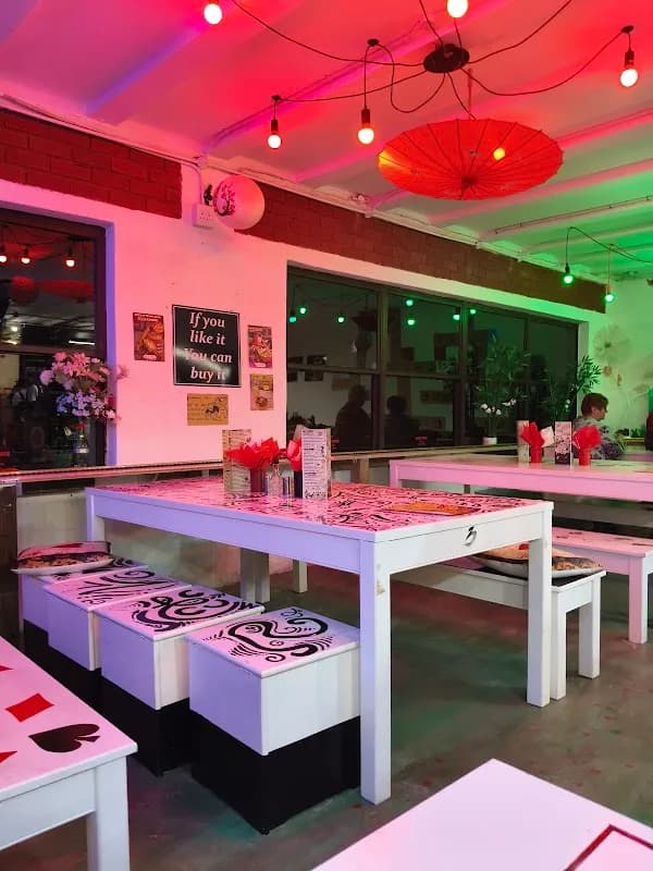 Dice and Dine in Greenside