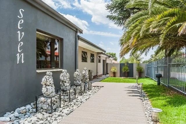 Siesta Guest House in Alberton