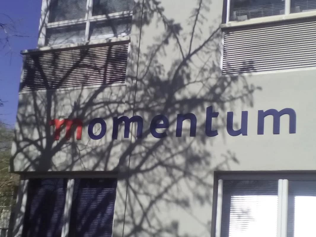 momentum in Faerie Glen