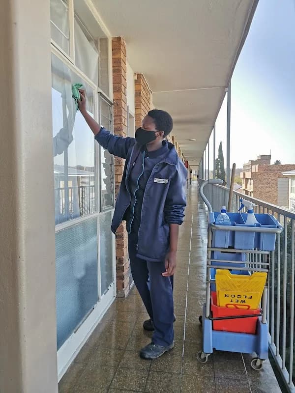 Spic n Span Cleaning Specialist in Springs
