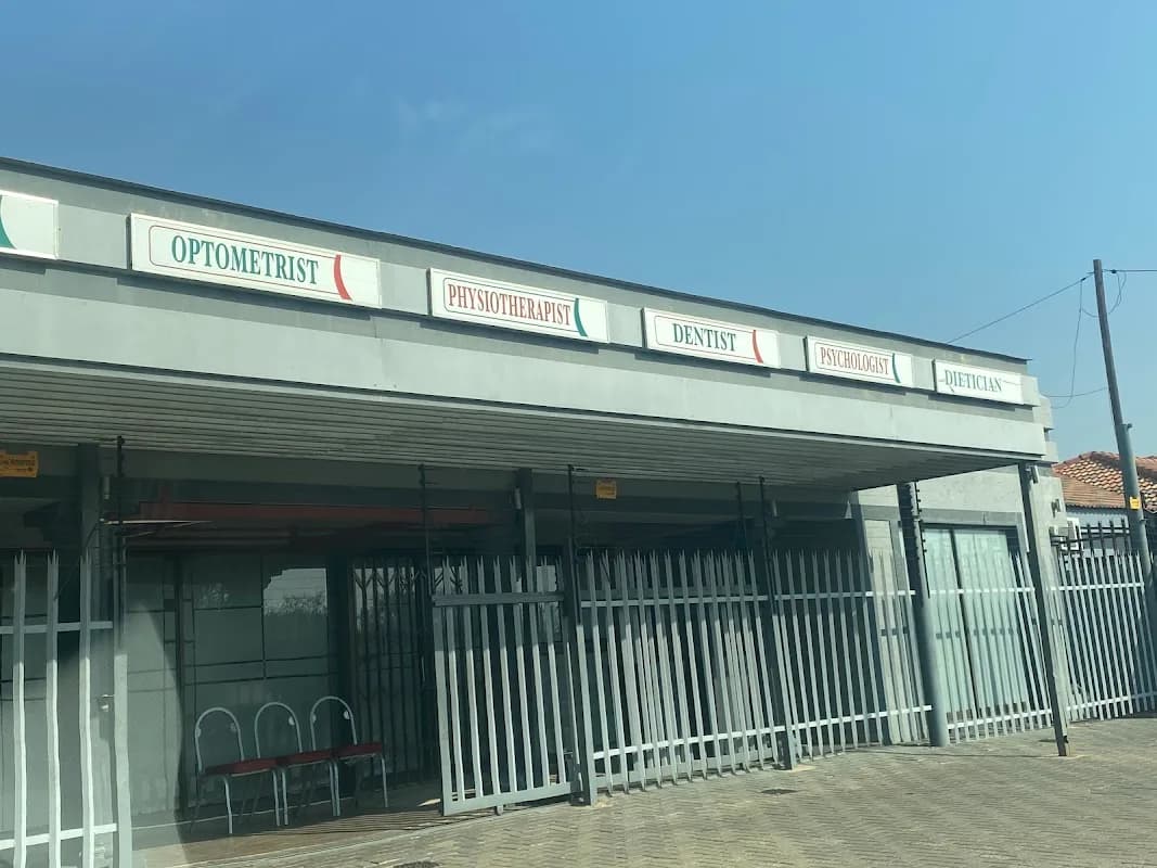 Shadreck Sibanda Physiotherapy in Mahikeng CBD
