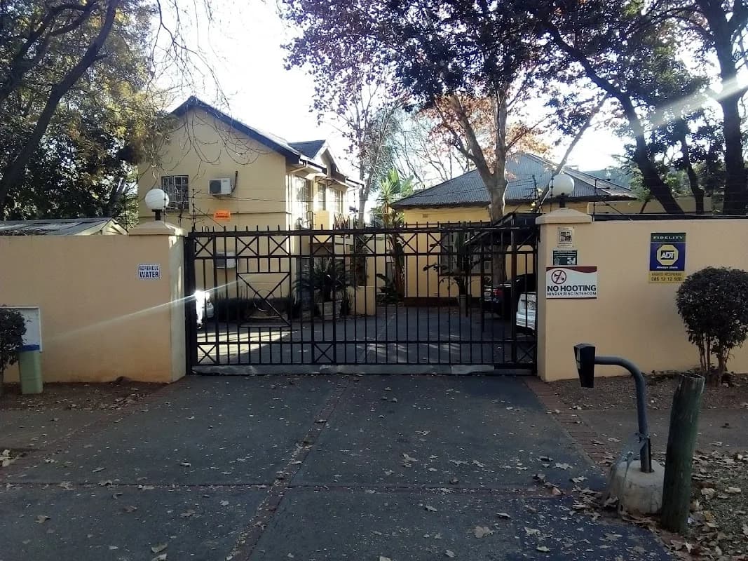 Chancellor's Court Guest House 797 Park Street in Sunnyside