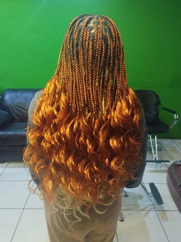 African hair beauty studio. Laundry in Moreleta Park