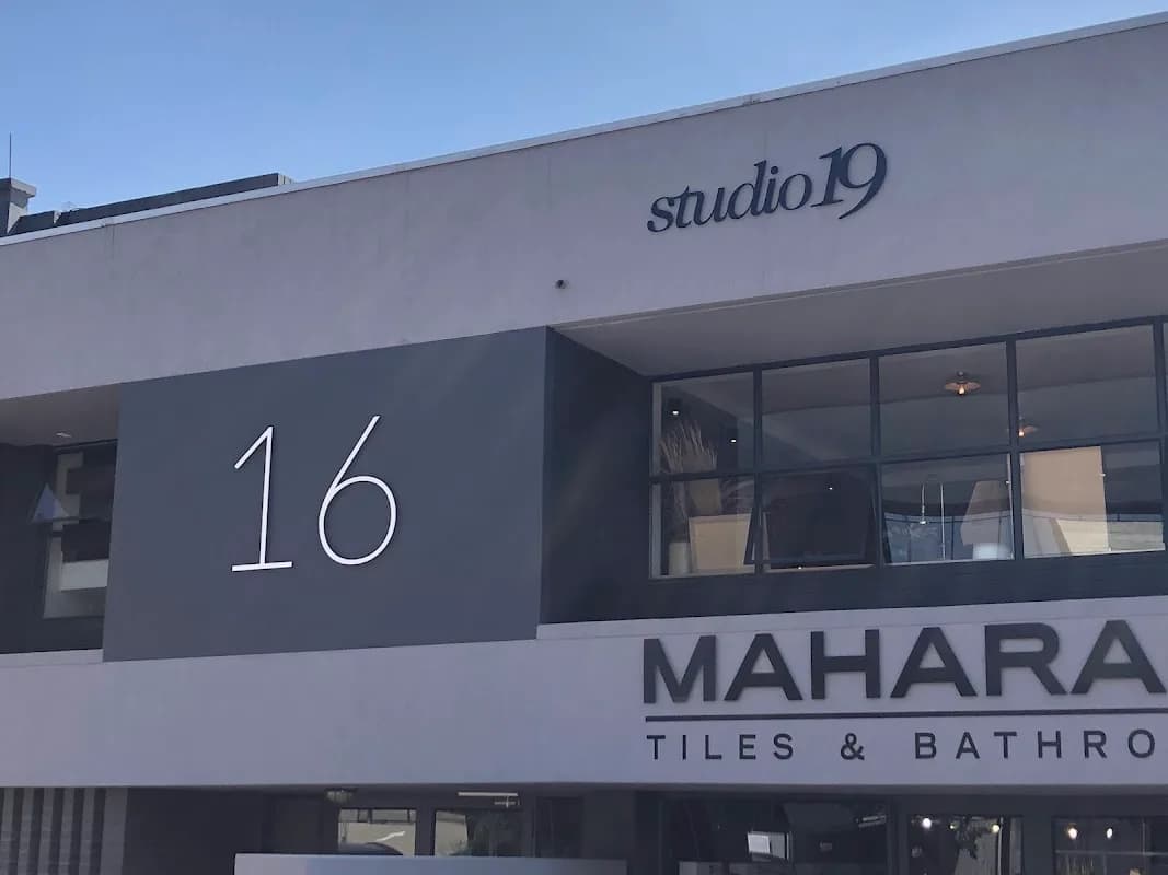 Studio 19 in Kramerville