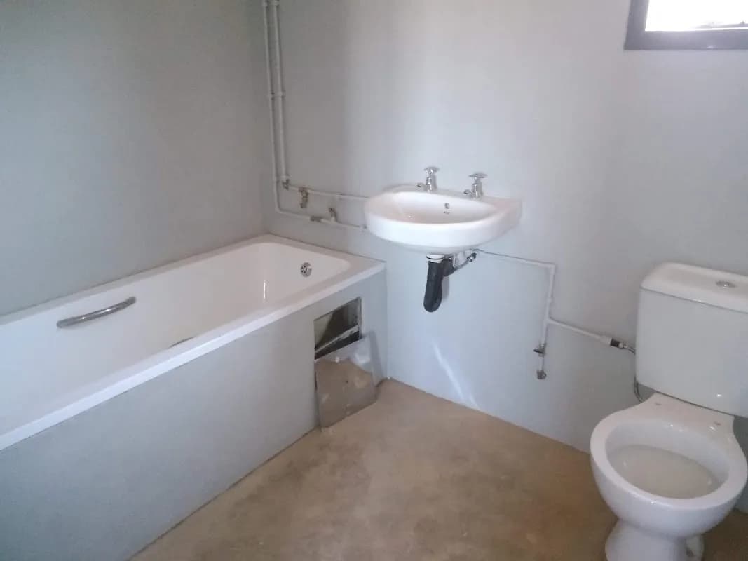 Busani @Soweto Plumbing Services in Soweto