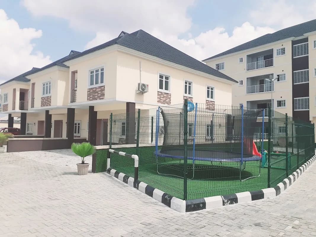 SUNCITY GARDENS ESTATE in Waterlines