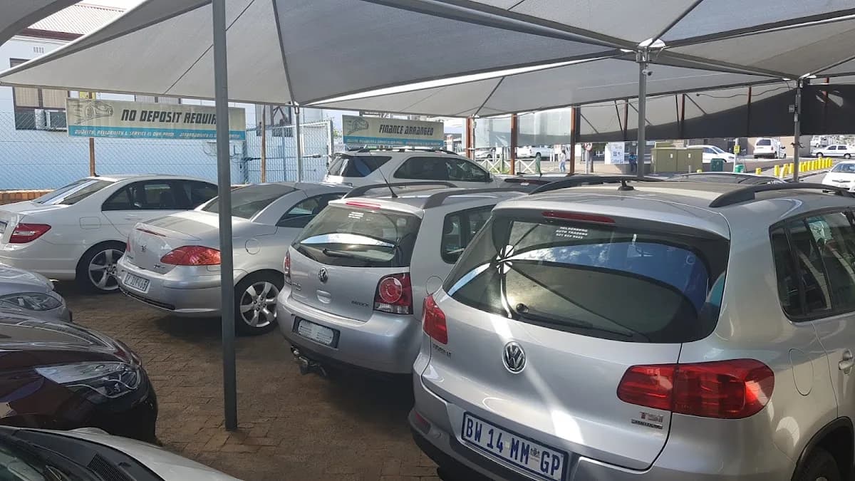Helderberg Auto Traders. in Gordon's Bay