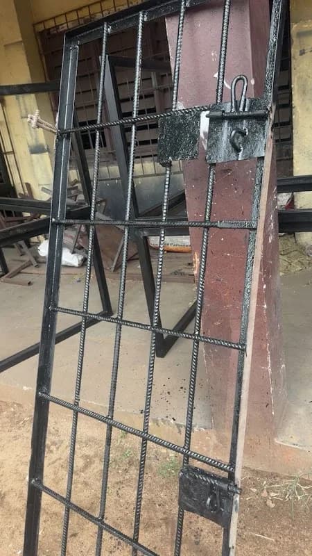 Steph welds in Okporo Road