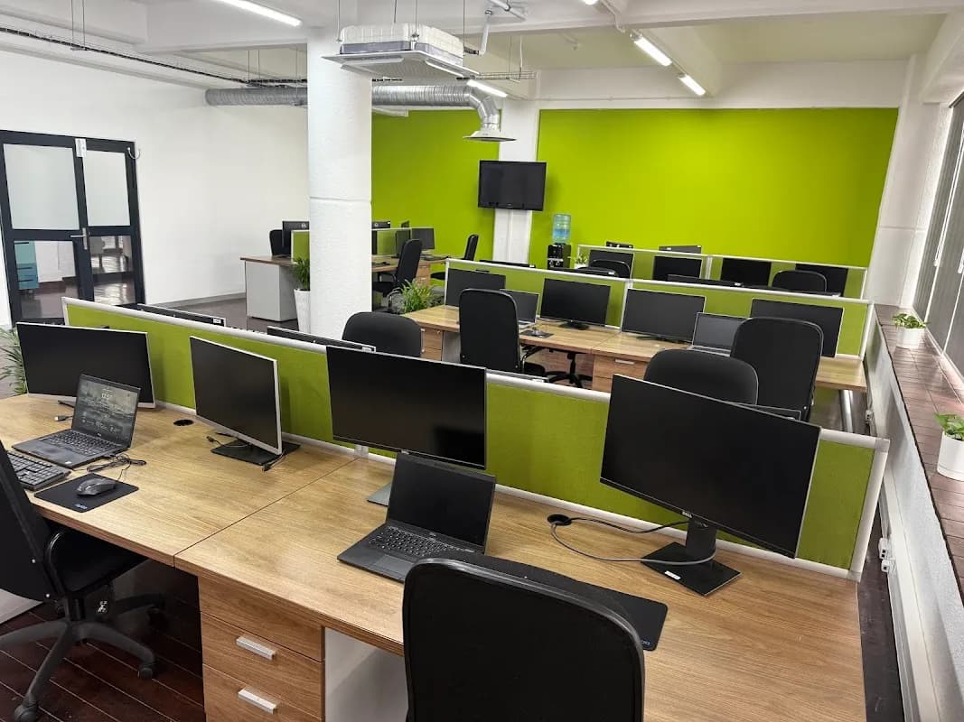 Call Lab BPO in Wynberg