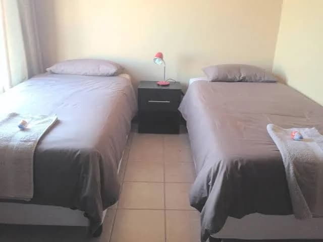 Furnished Apartment Long Or Short Bloemfontein - Holiday Home in Langenhoven Park