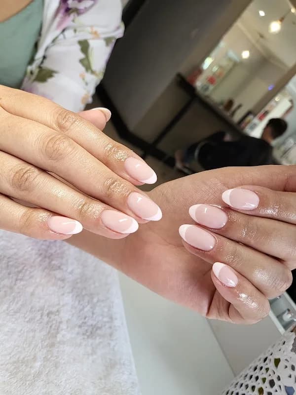 Sparkle Nail Studio in Dobsonville