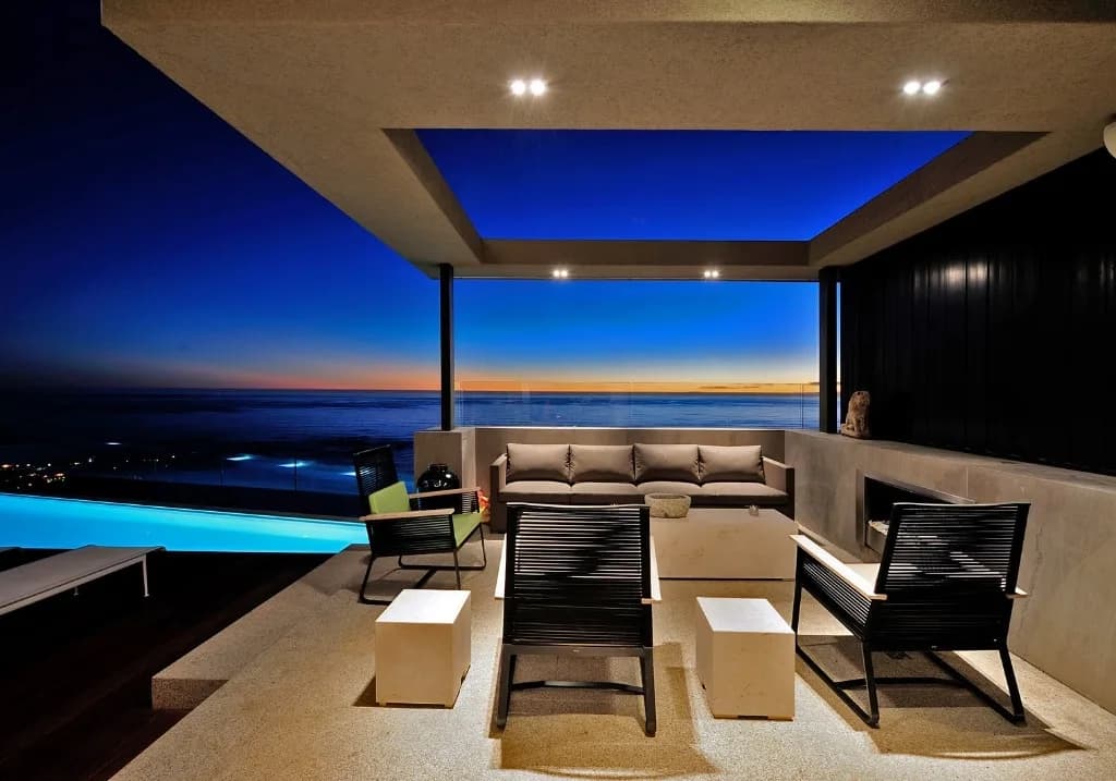 Capsol Luxury Villas & Apartments, Vacation rental agency in Cape Town in Clifton