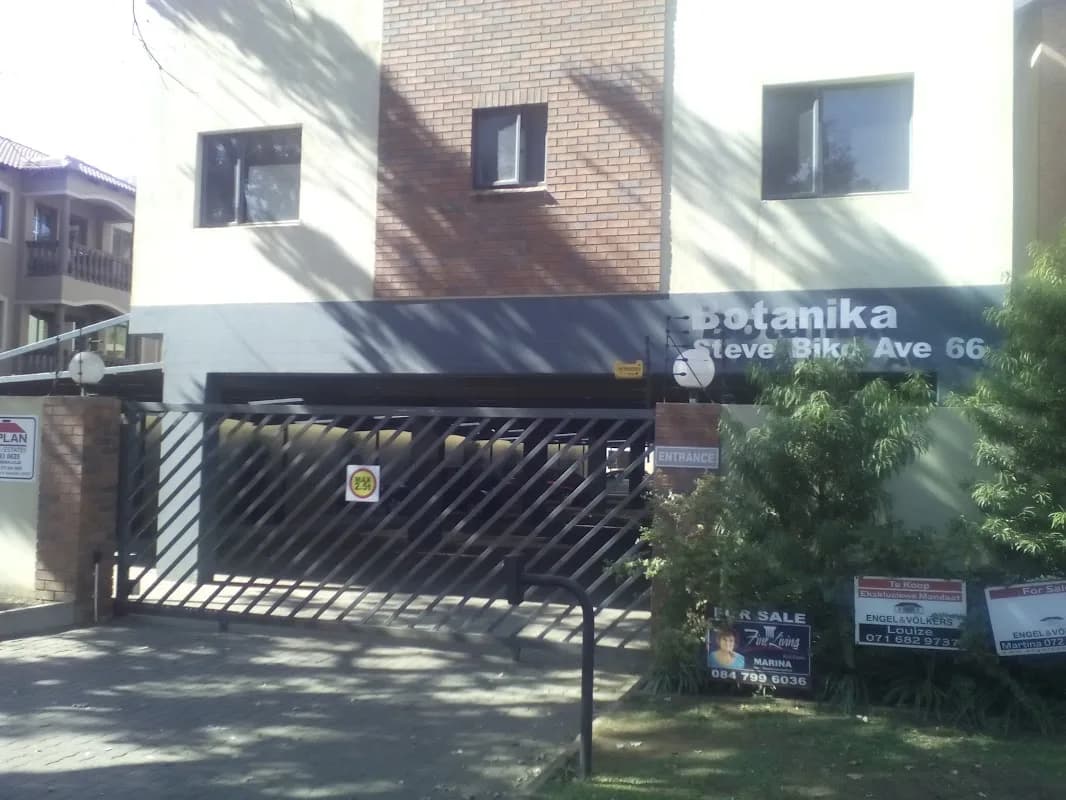 Botanika Flats. in Potchefstroom CBD