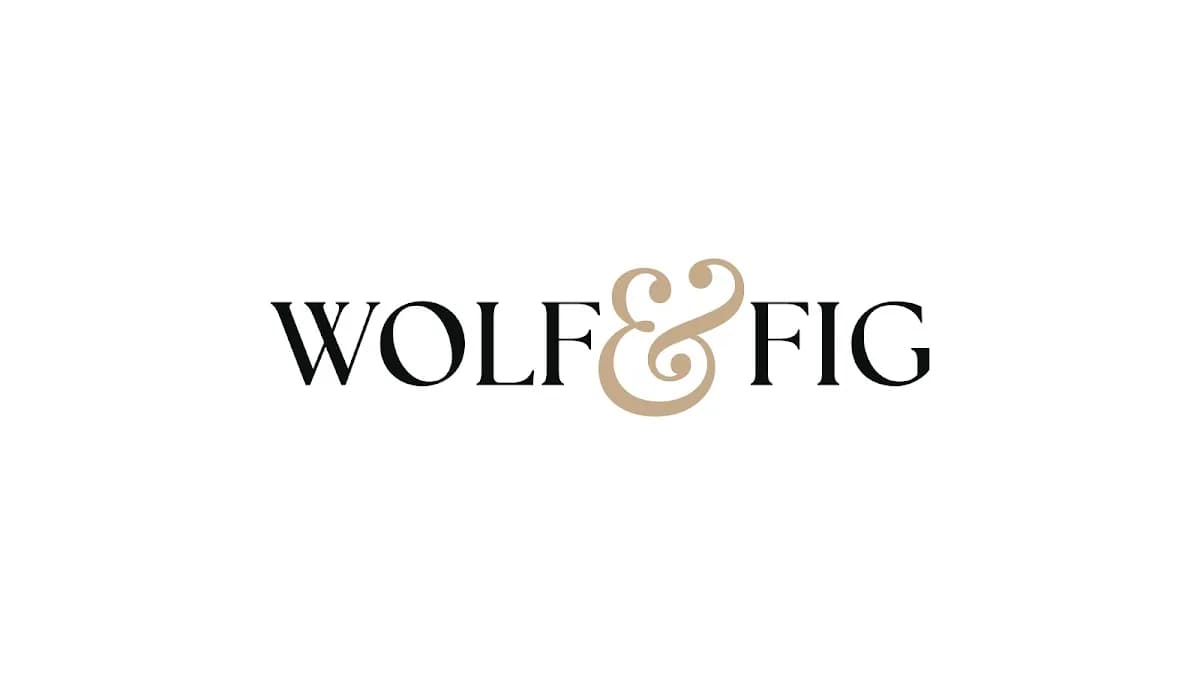 Wolf and Fig in Roodepoort
