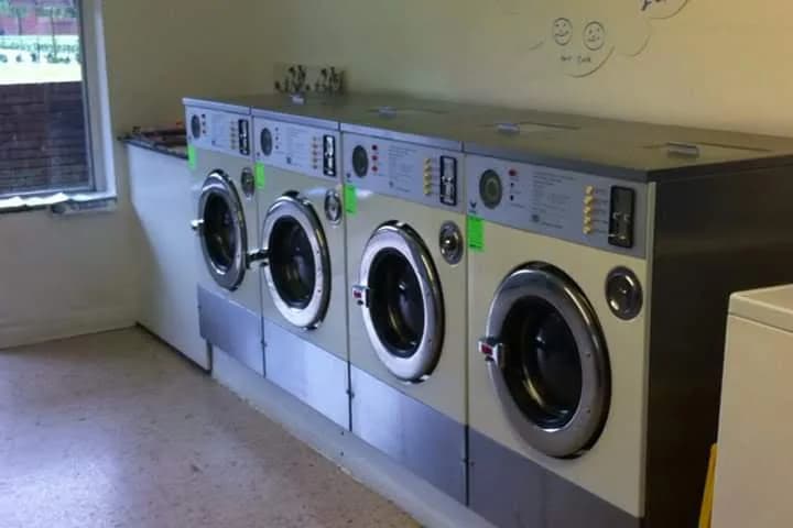Easy way dry cleaning in Garki Area 1