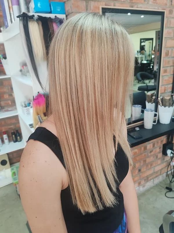 Pure Hair & Beauty Hair salon in Mangaung