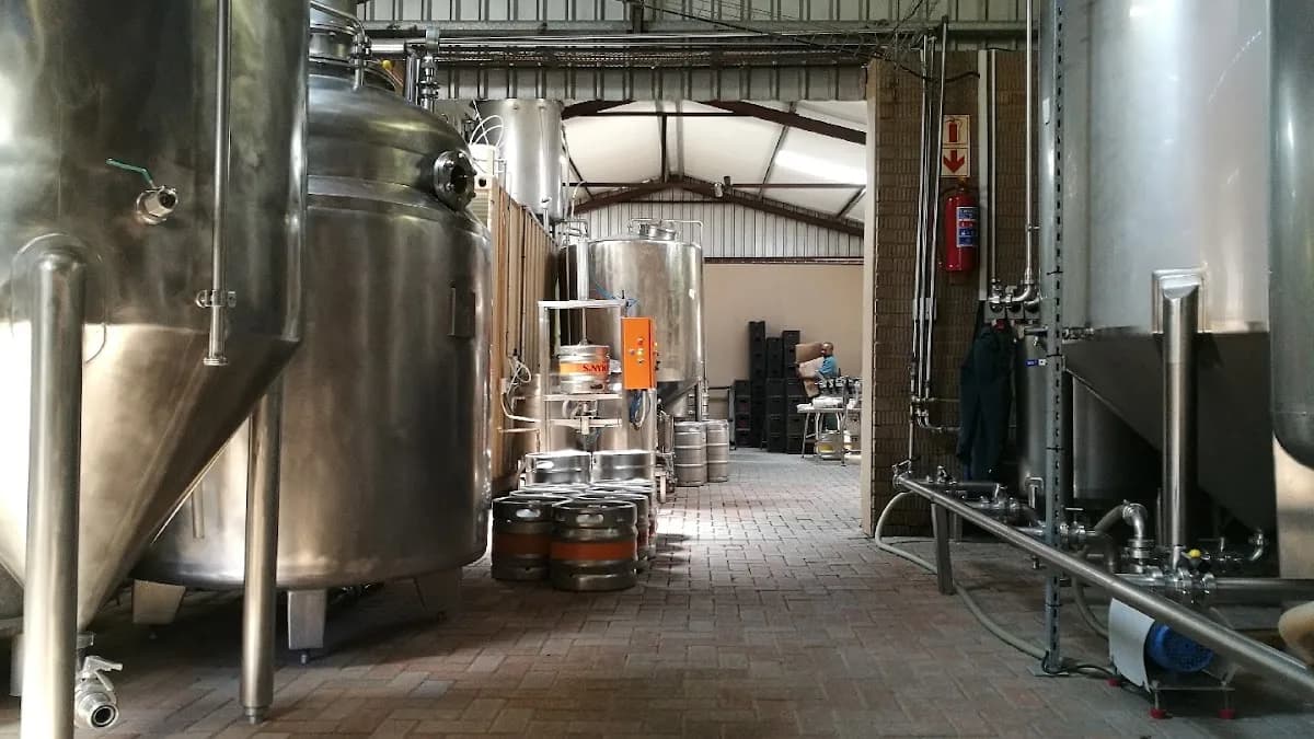 Drayman's Brewery & Distillery in Silverton