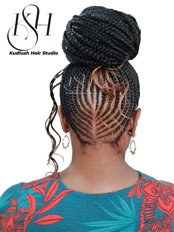 Kudlush Hair Studio in Glenwood