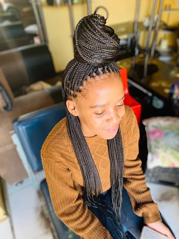 Tracey Hair salon in Khayelitsha