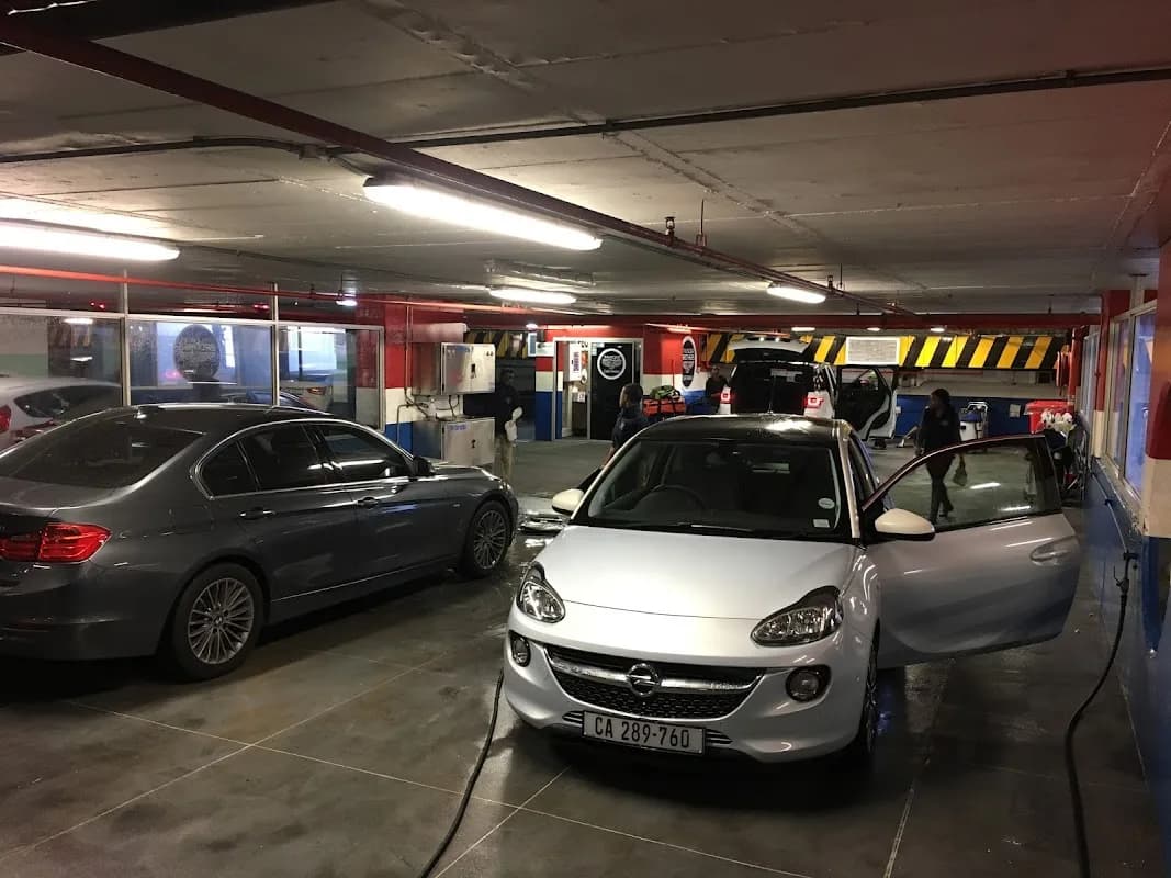 Thunder Brothers Car Wash Waterfront in V&A Waterfront
