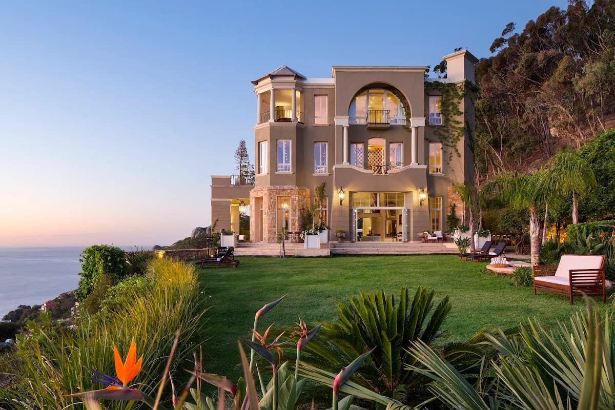 21 Nettleton in Clifton
