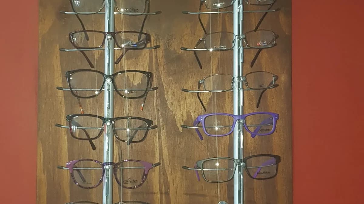 DMM EYEWEAR in East London CBD