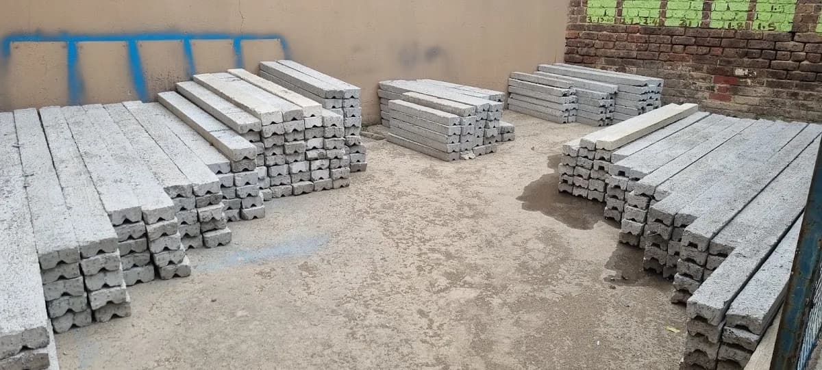 POWER BUILD ROODEPOORT in Roodepoort