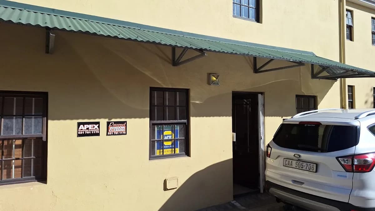 Personal Window Cleaning in Wynberg