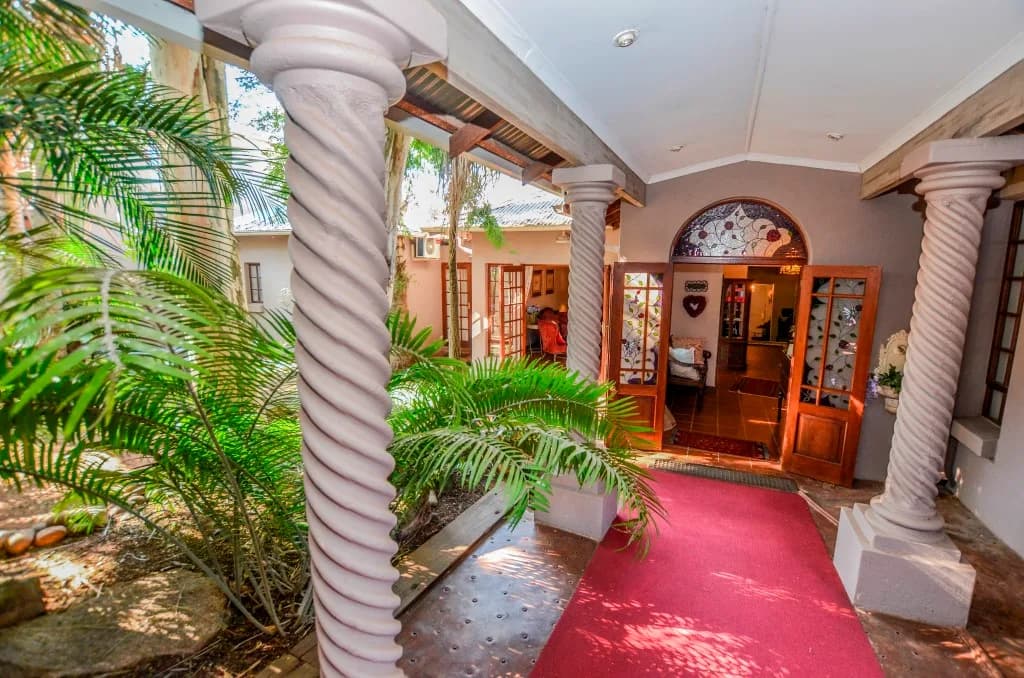 Lavender Guest House in White River