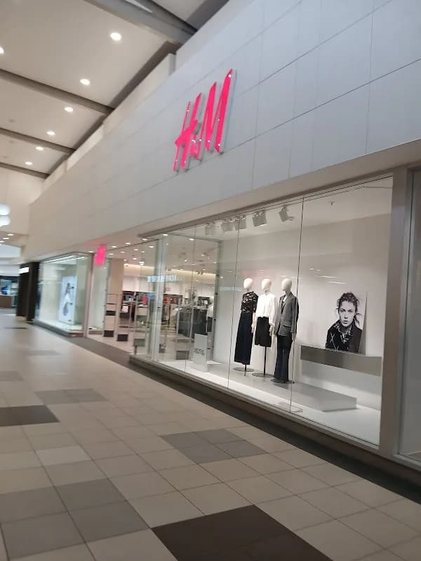 H&M in Highveld Mall