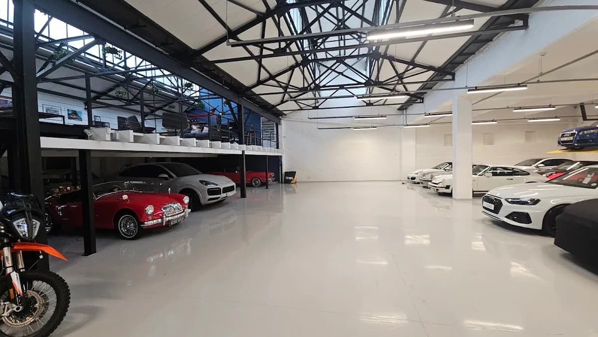 The Garage Motor Company in Gardens