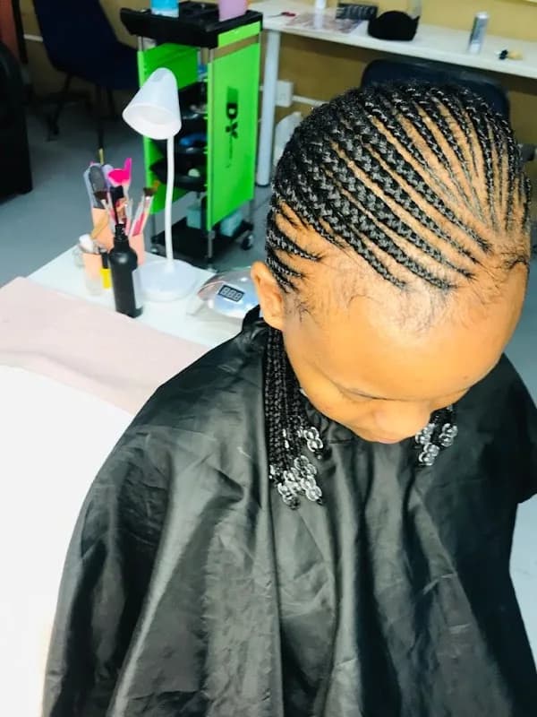 Anselme Beauty Salon in Arcadia