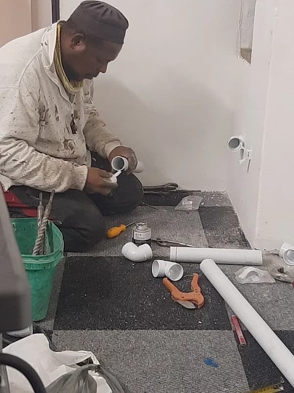 Mr R Plumbing & Renovations in Mitchells Plain