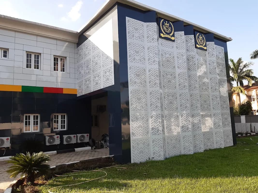 Waldorf Knoll Academy in Jabi