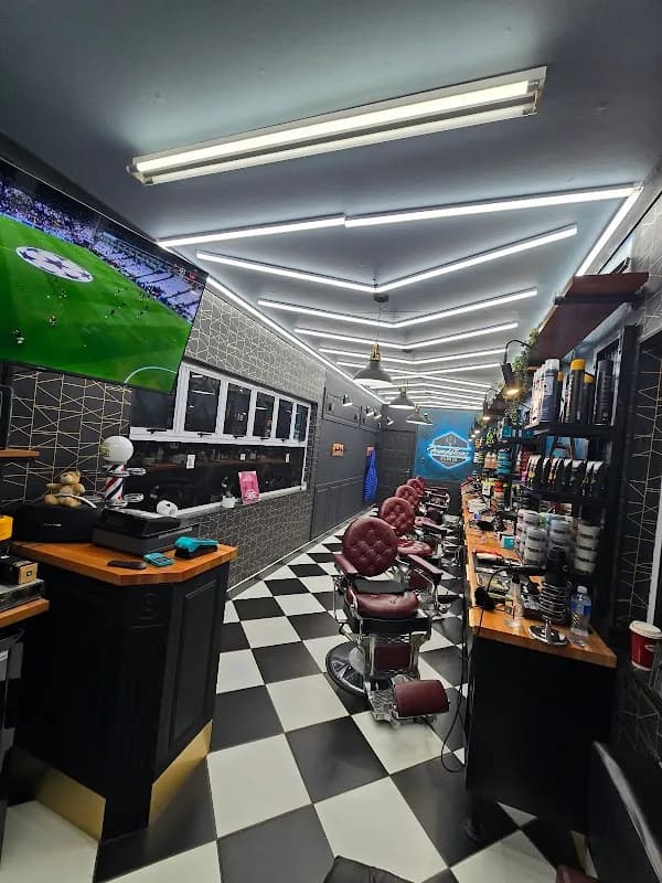 FOUNDATION BARBER 365 in Moreleta Park