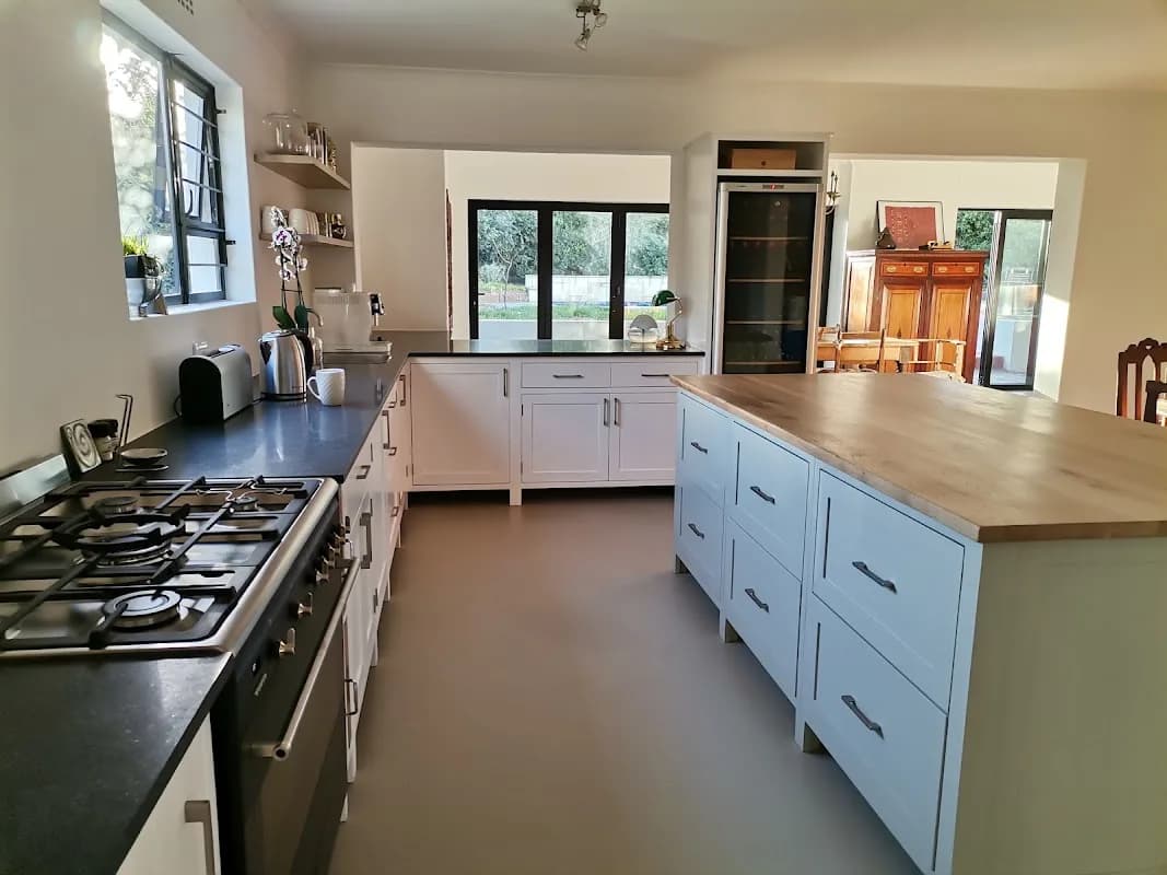 Holly Wood Design Studio in Tokai