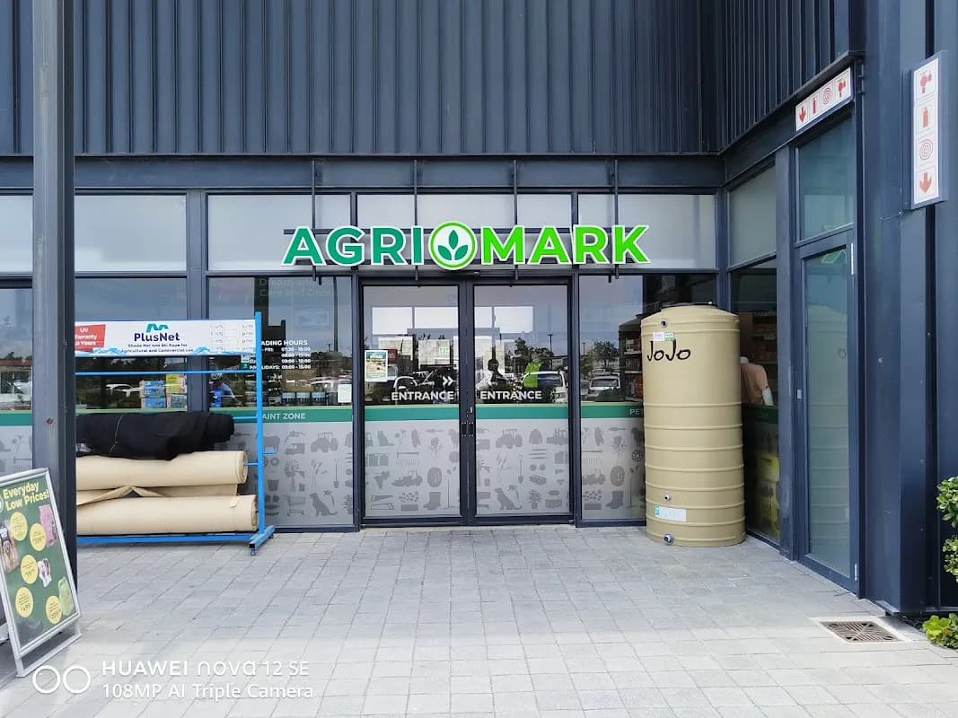 Agrimark Sitari in Strand
